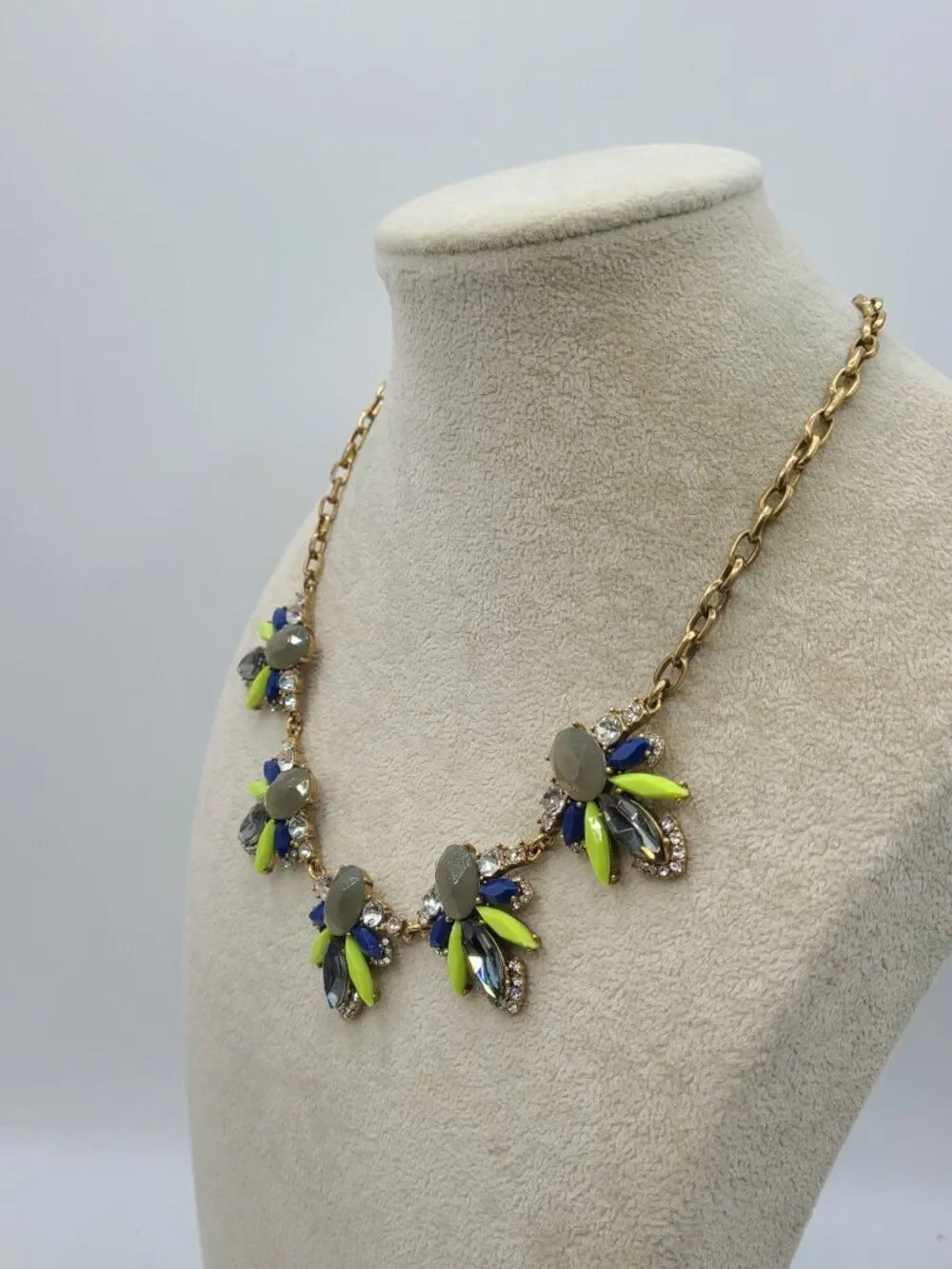 J Crew Green Gray Blue Crystal Gold Tone Necklace